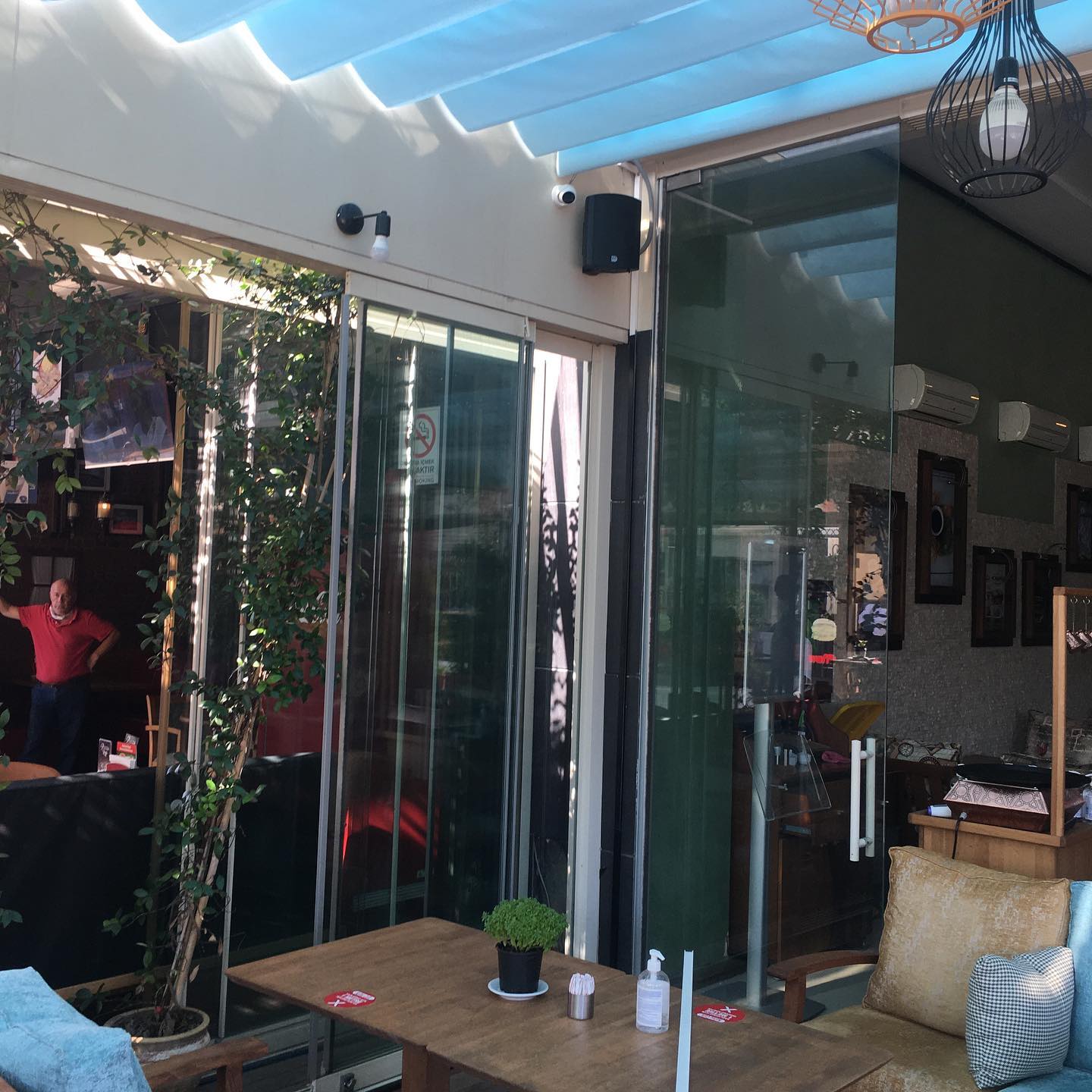 NAFEE CAFE